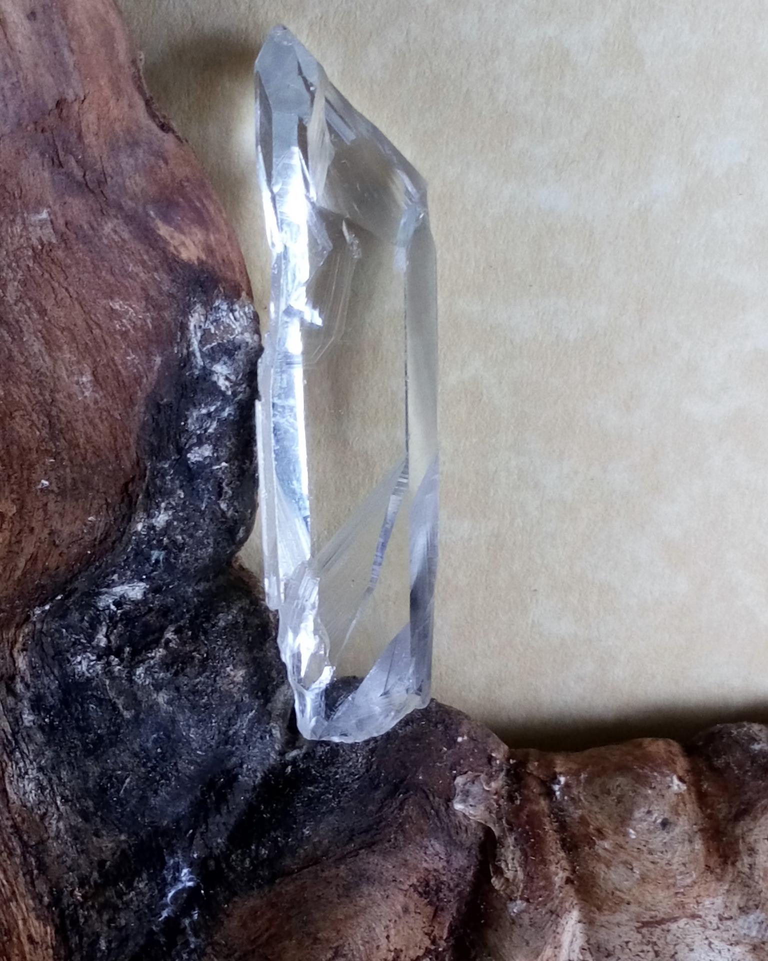 Cristal de roche mine de la guardette 2