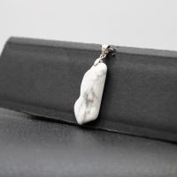 Pendentif Howlite lessence aux 1000 pendules 2