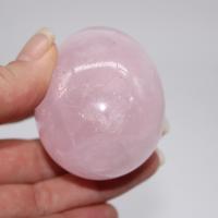 J70 oeuf quartz rose 2 