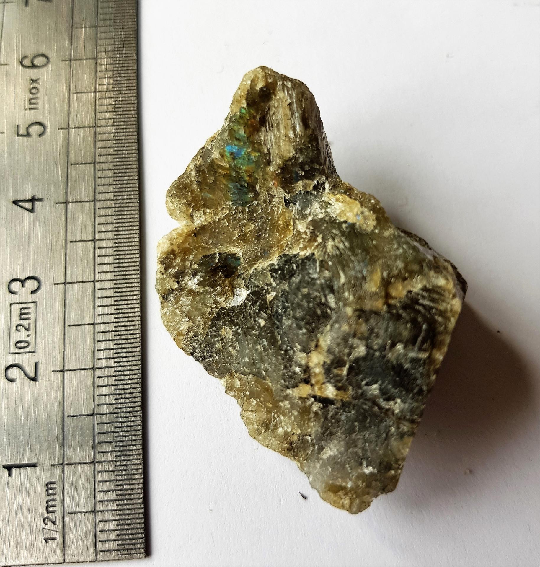 Labradorite 10