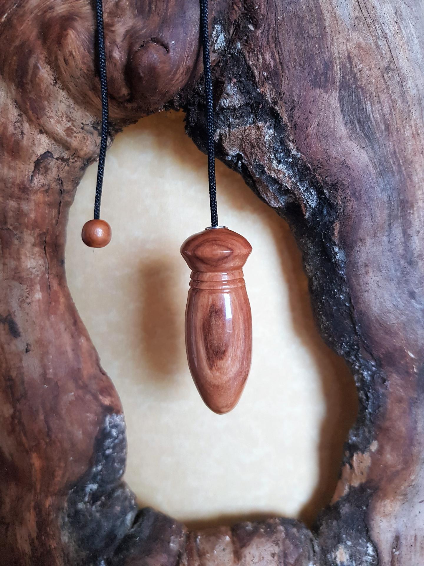 Pendule en olivier 72