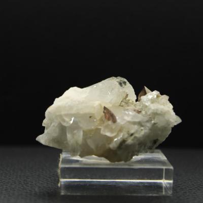Quartz axinite h68 1 